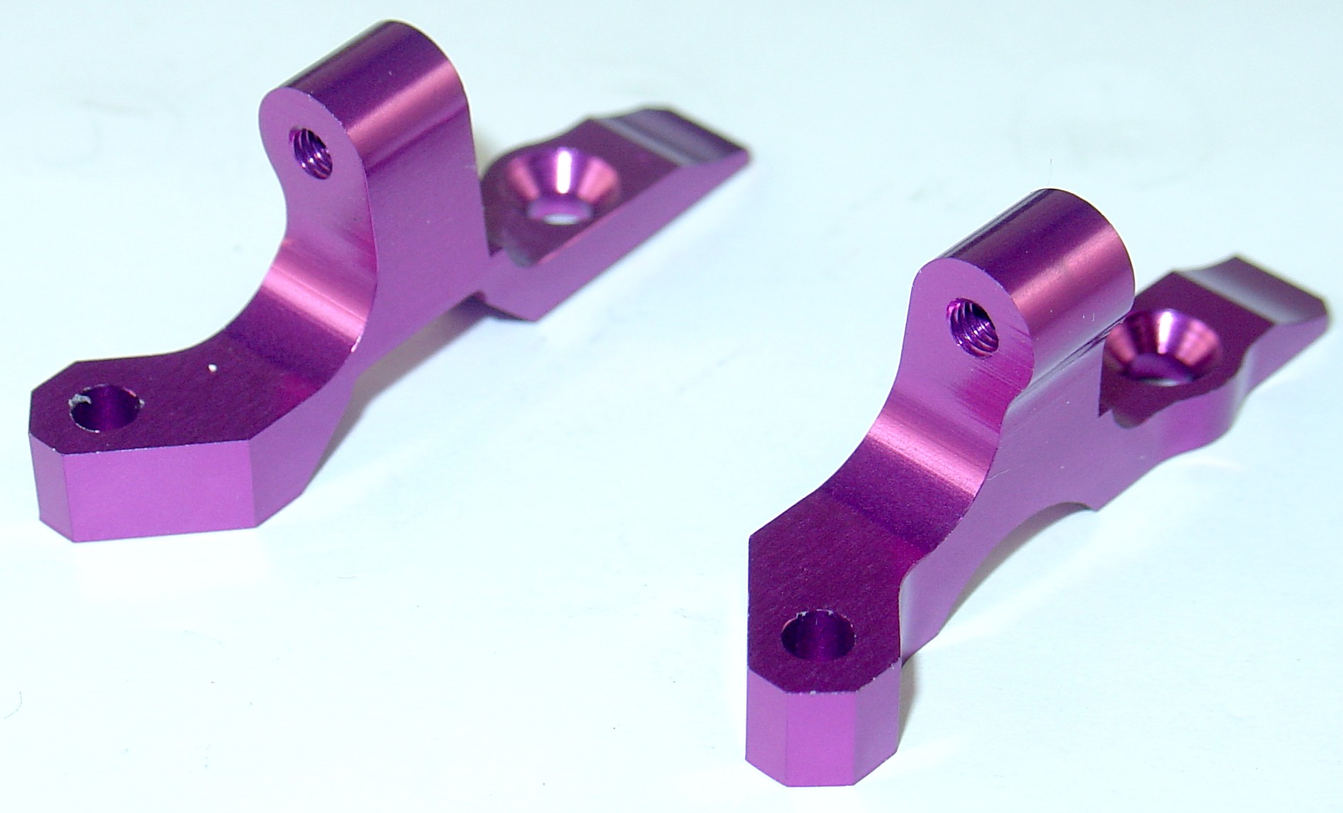 Jet Racing PRO3-07 - Rear Bulkhead Upper Support (HPI Pro3)