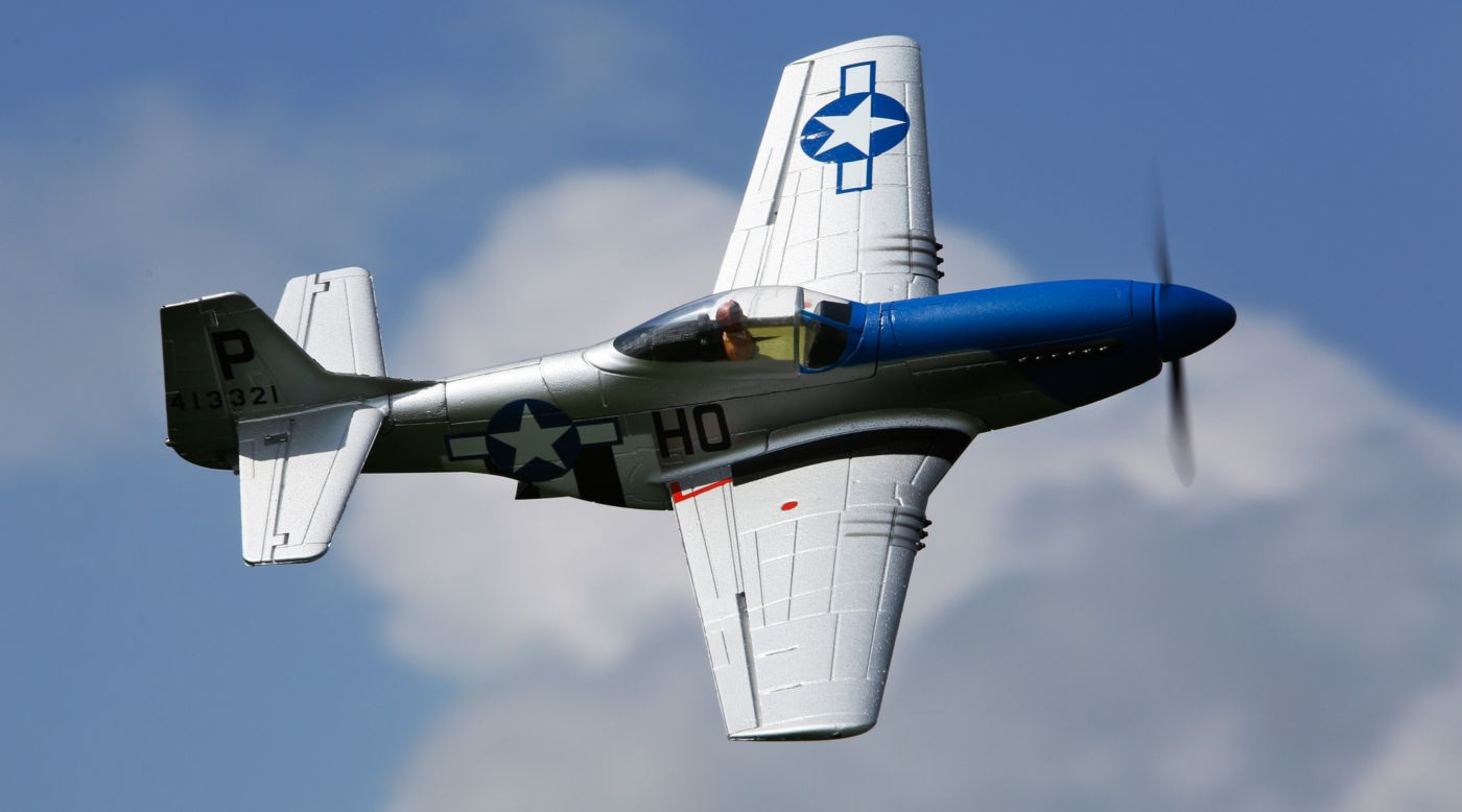 E-Flite EFL6150 - P-51D Mustang 280 BNF Basic