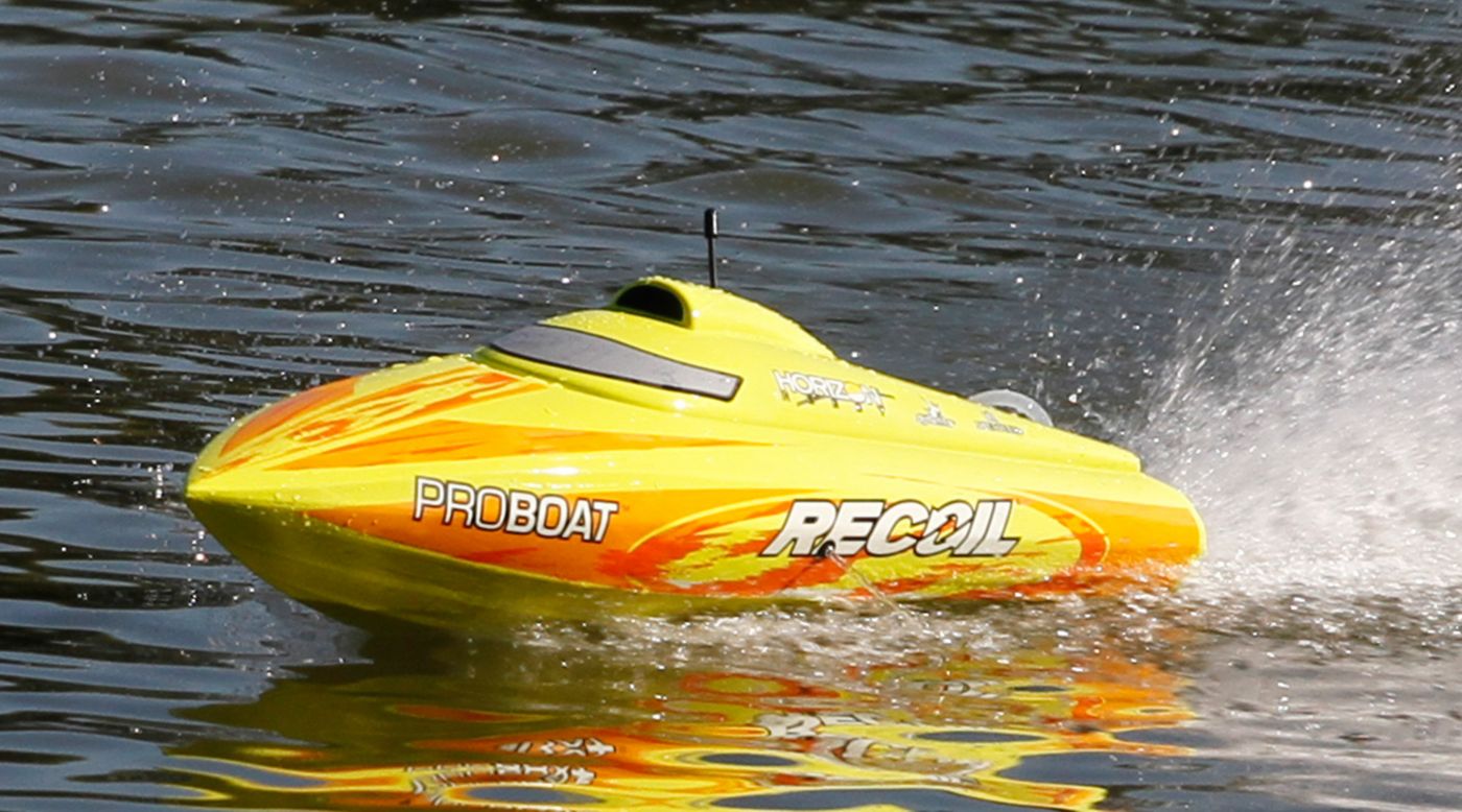 ProBoat PRB08022 - Recoil 26-inch Self-Righting Brushless Deep-V RTR
