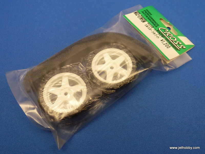 Cross M03-01WR(M) - 5-Star Wheels, White + Rubber Tires (M Compound) + Inner Sponge (M-Chassis) *DISCONTINUED*