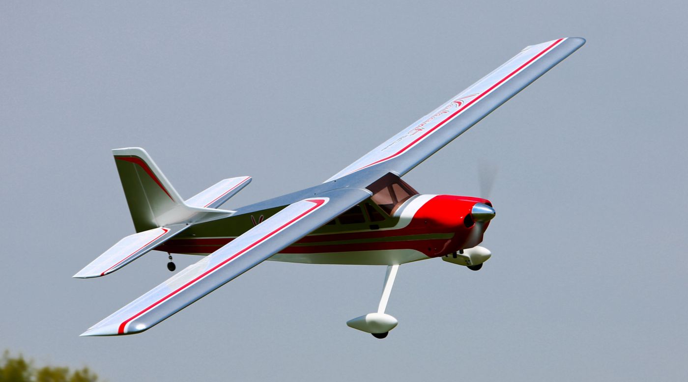 Hangar 9 - HAN5060 - Valiant 30cc ARF 108.3 inch