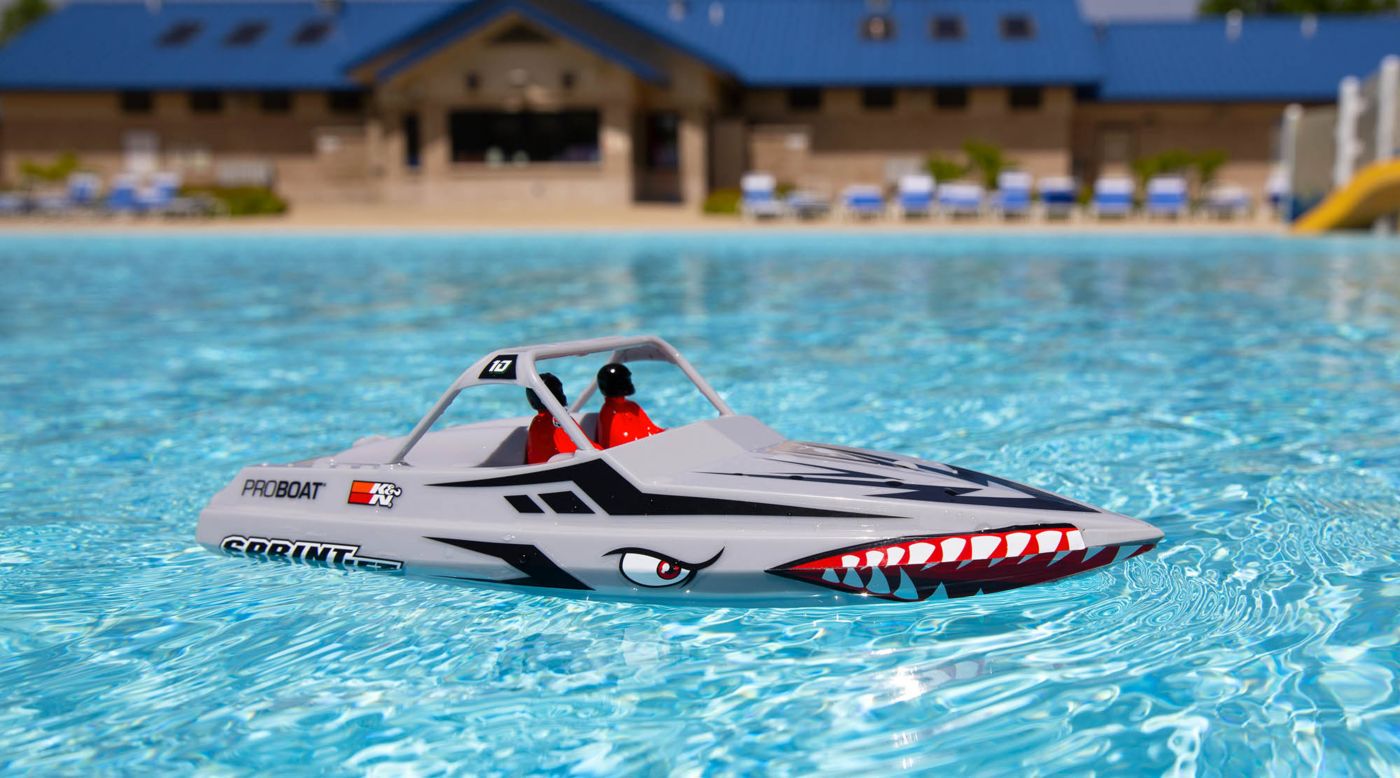 ProBoat PRB08045T1 - Sprintjet 9 inches Self-Righting Jet Boat Brushed RTR, Silver