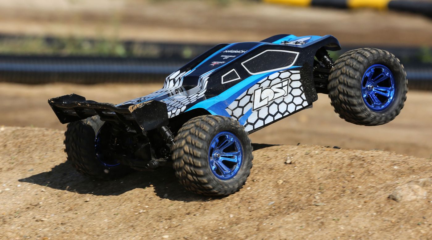 Losi LOS03011T2 - 1/10 TENACITY-T 4WD Truggy Brushless RTR with AVC, Blue/Black