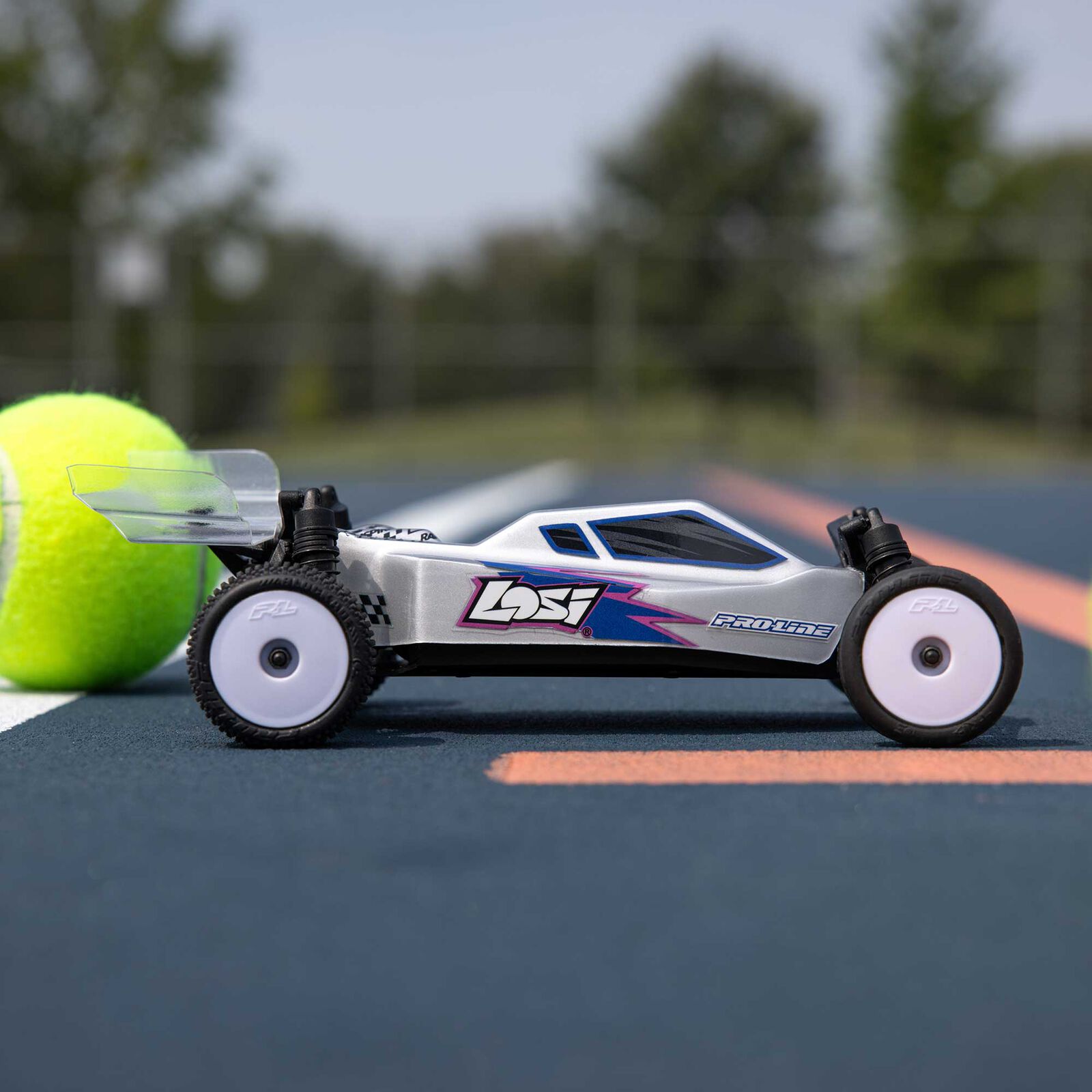 Losi LOS00007T2 - 1/24 Micro-B 2WD Buggy RTR, Silver